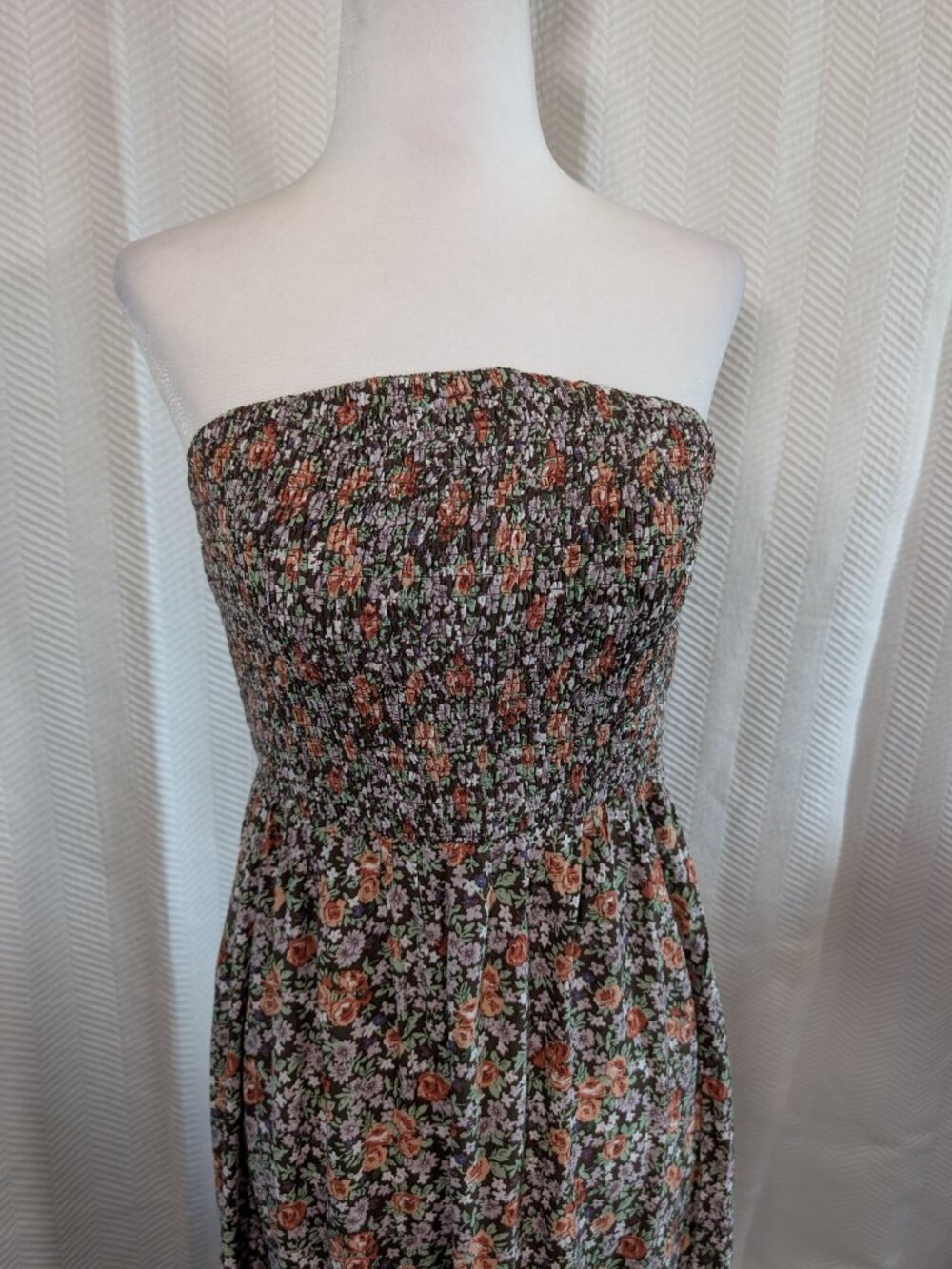 Floral Tube Maxi Dress Brown Smocked Ruffle Hem Boho Cottagecore Size Medium NWT - Picture 5 of 13